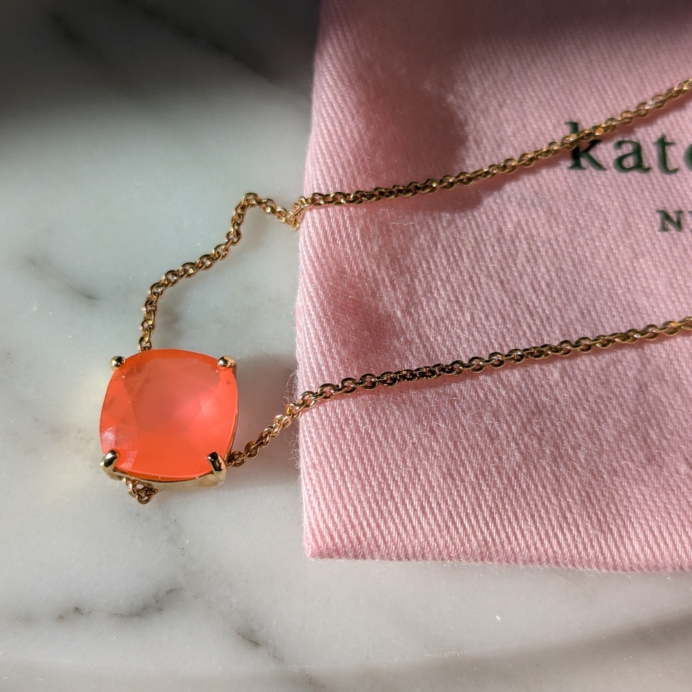 Kate Spade Cause a Stir Necklace in 🪸 🪸 🪸 Coral w/pouch